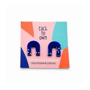 ★ NWT Handmade “Each To Own” Fun House Slide Stud Earrings - Blue ★